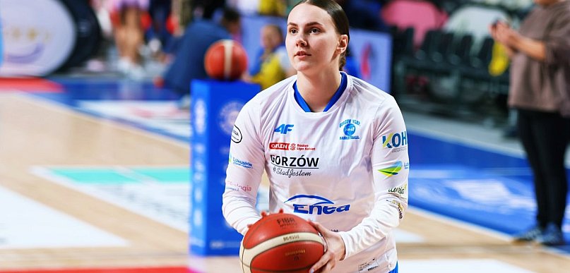 Wiktoria Stasiak w grze o mistrzostwo Polski koszykarek