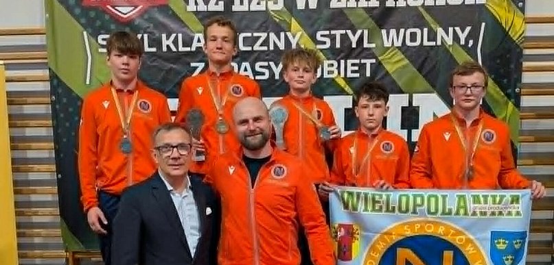 Złoty Julian Majchrzak. Drugie miejsce zapaśników Nelsona