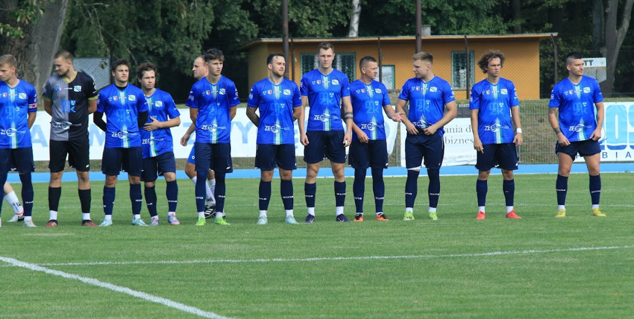 Drużyna Włókniarza Pabianice jest liderem ligi okręgowej.