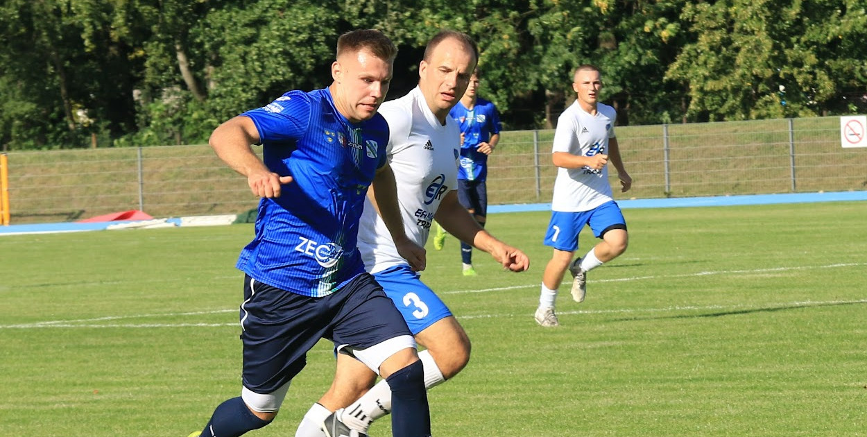 Jan Peda strzelił cztery gole dla Włókniarza Pabianice.