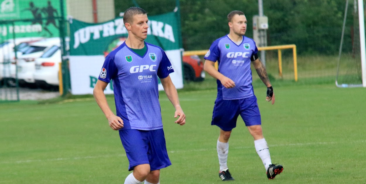 Artur Golański otworzył wynik meczu GKS Ksawerów.