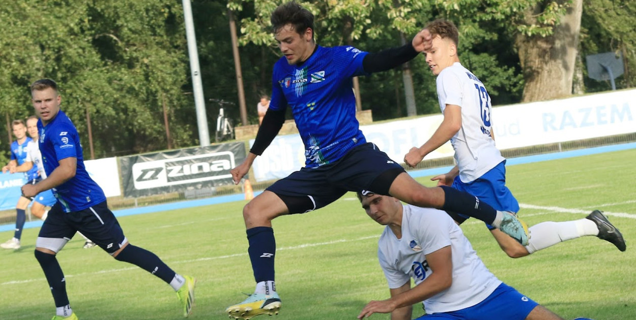 Gol Bartosza Jarycha zapewnił wygraną Włókniarzowi Pabianice.