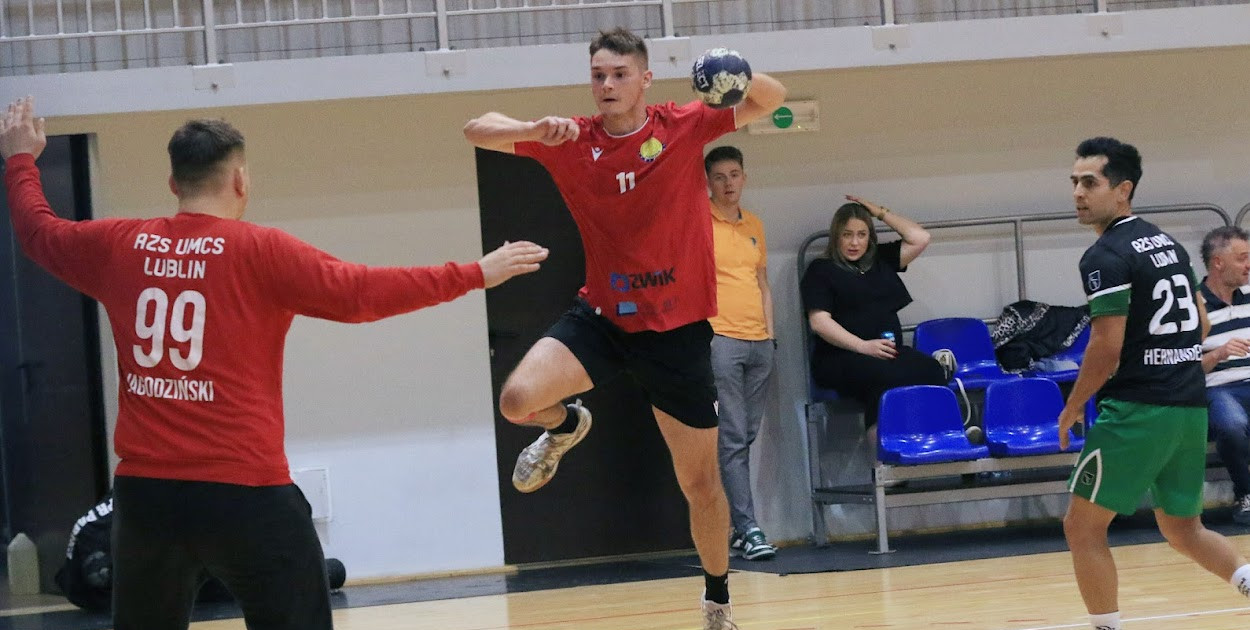 Piotr Szewczyk rzucił sześć goli dla Pabiksu Pabianice.