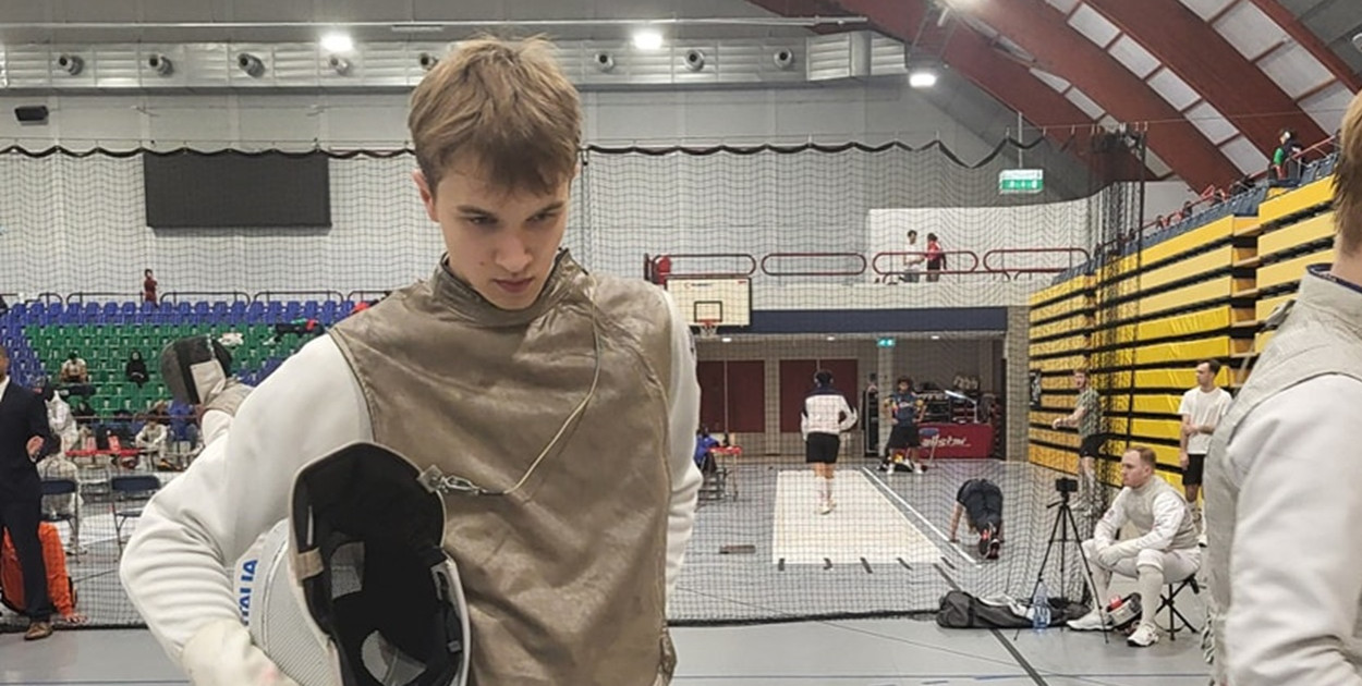 Stanisław Jurga (Zjednoczeni Pabianice) walczył w Pucharze Polski seniorów we florecie.