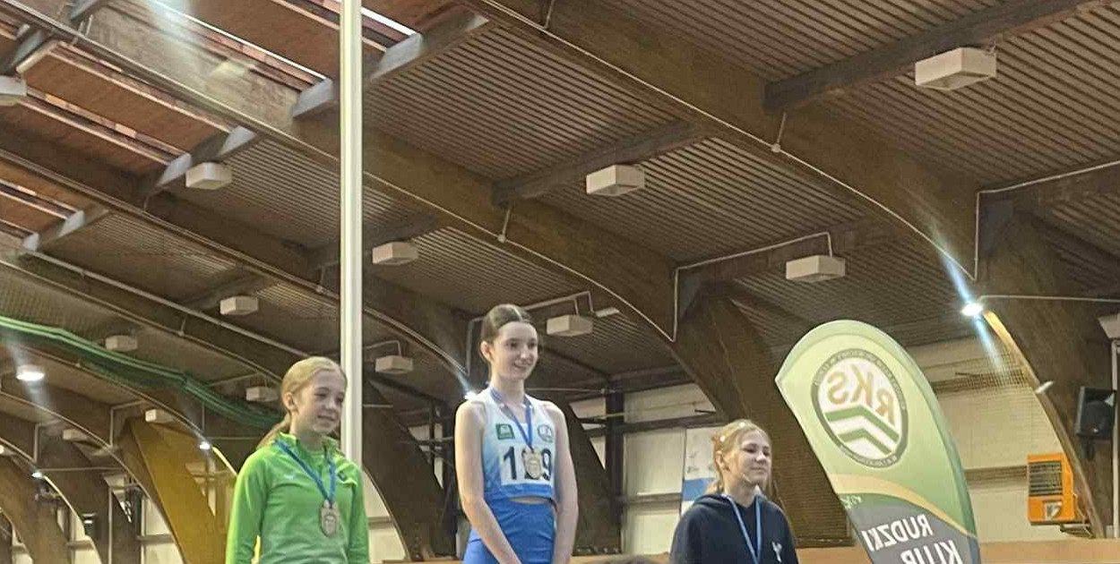 Lekkoatleci Azymutu Pabianice zdobyli cztery medale w ogólnopolskim mityngu.