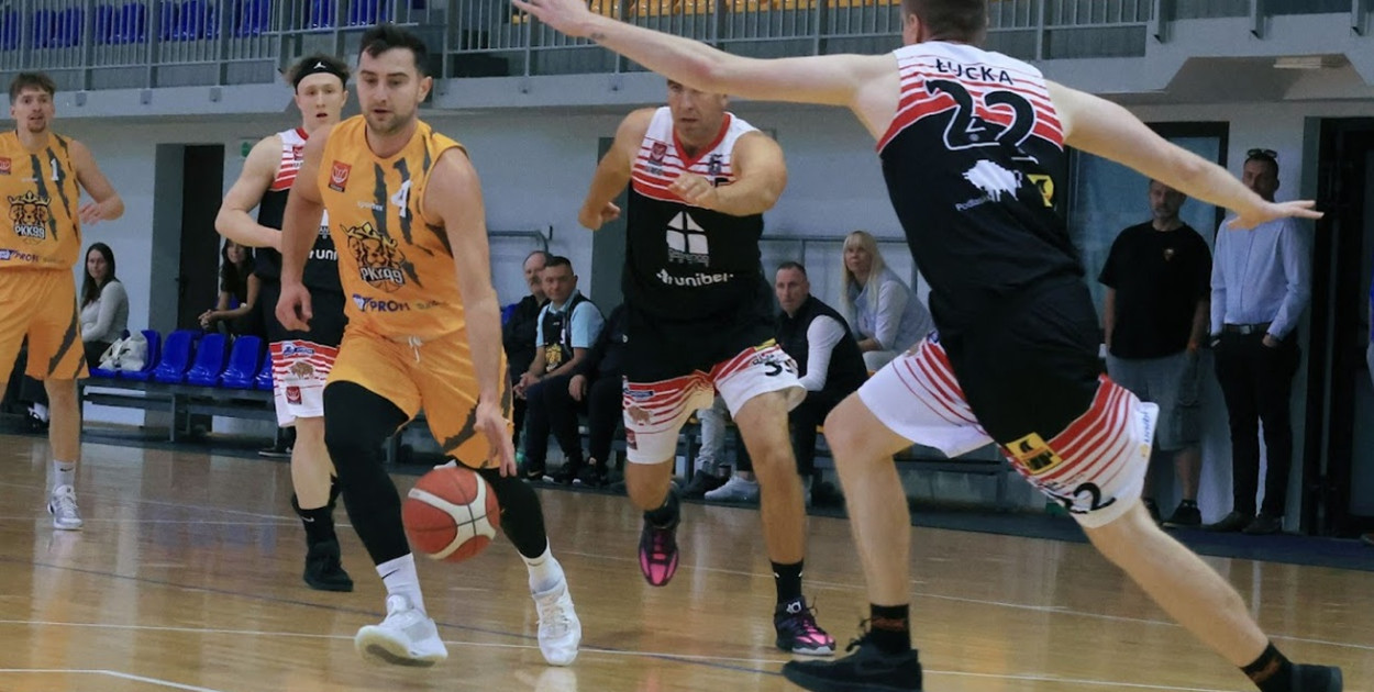 Bartosz Wróbel był najskuteczniejszym koszykarzem Profi Sunbud PKK 99 Pabianice.