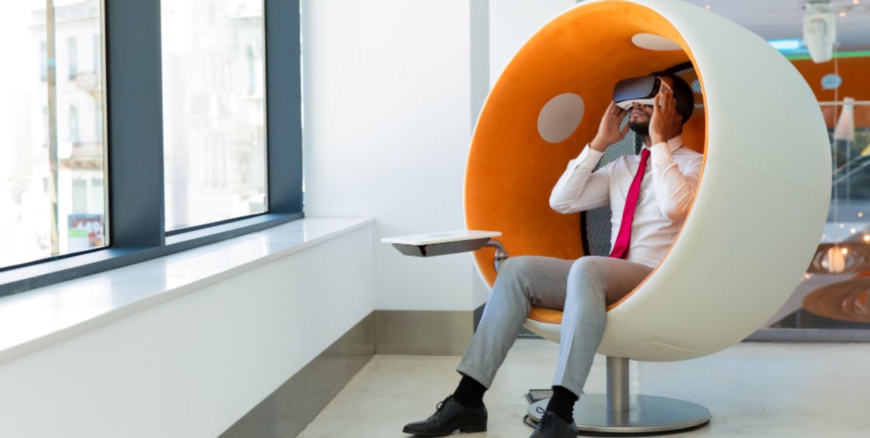 Wirtualne biuro czy tradycyjne – co lepiej pasuje do Twojego biznesu?