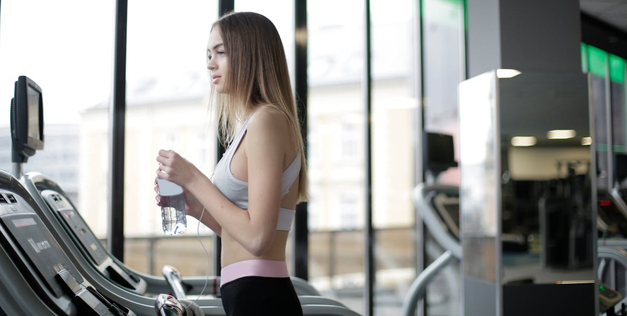 Szukasz sposobu na płaski brzuch? Dowiedz się, jak o to zadbać!