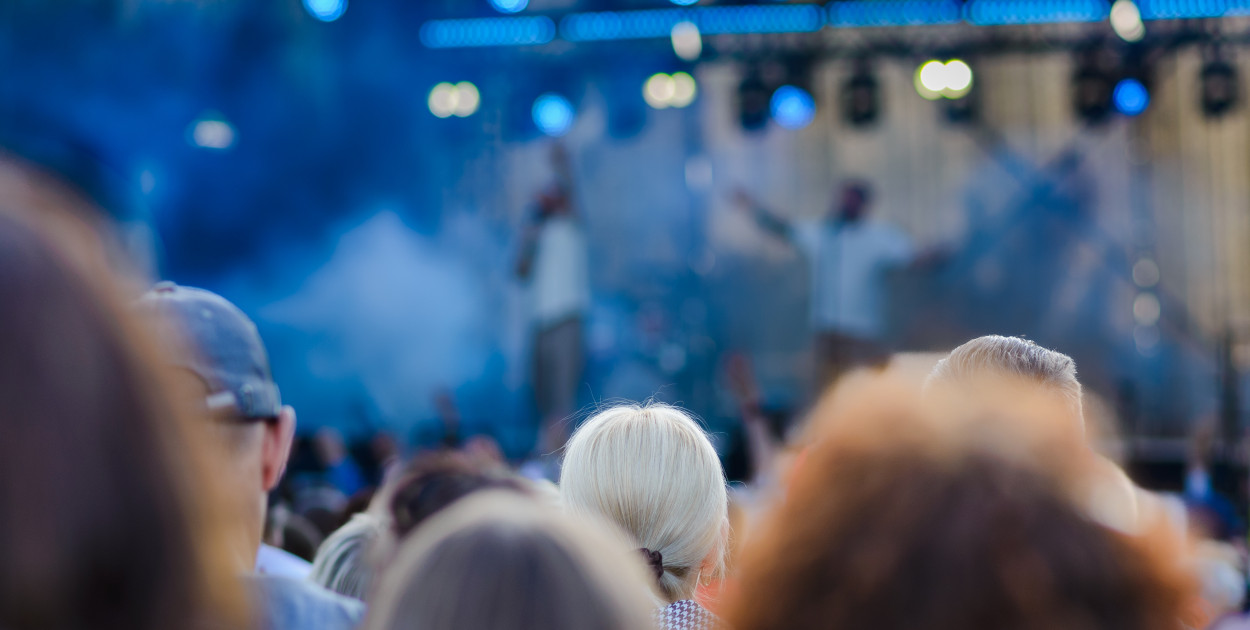 Praca przy eventach: jak zdobyć potrzebne kompetencje?