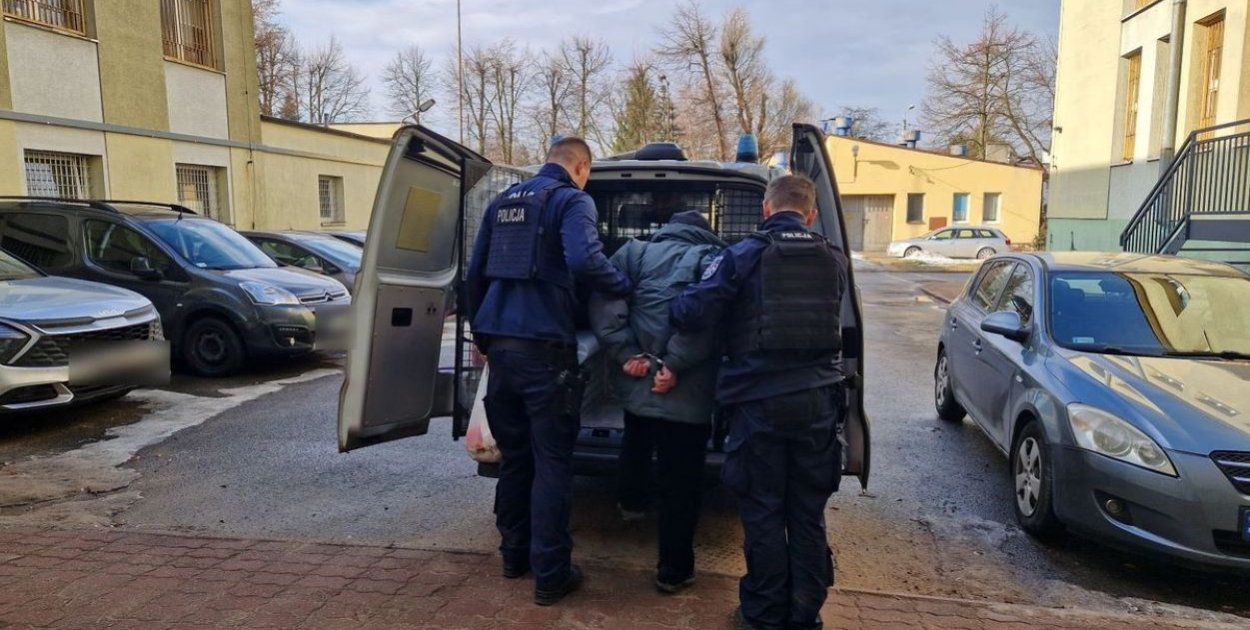 W ręce policji wpadło 4 poszukiwanych