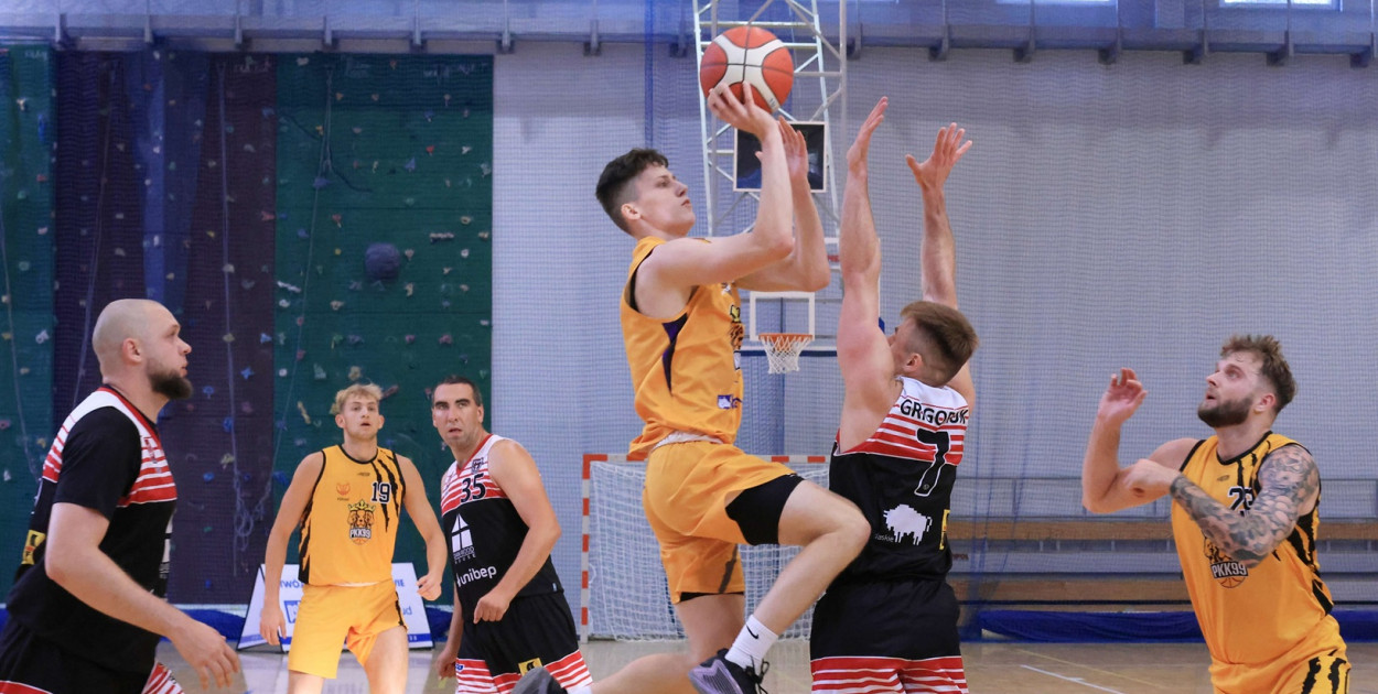 Zabrakło jednego kosza. Pech koszykarzy Profi Sunbud PKK 99