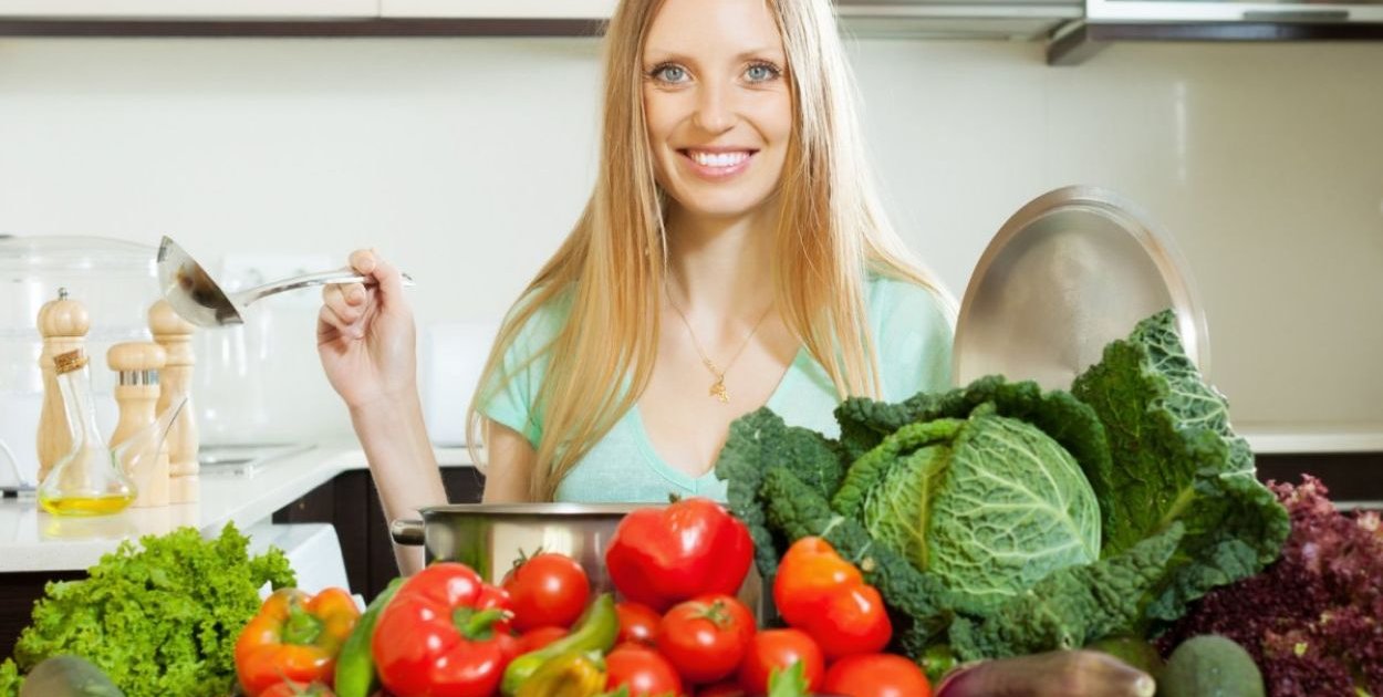 Jak dieta bogata w warzywa zmniejsza potrzebę sięgania po kapsułki?