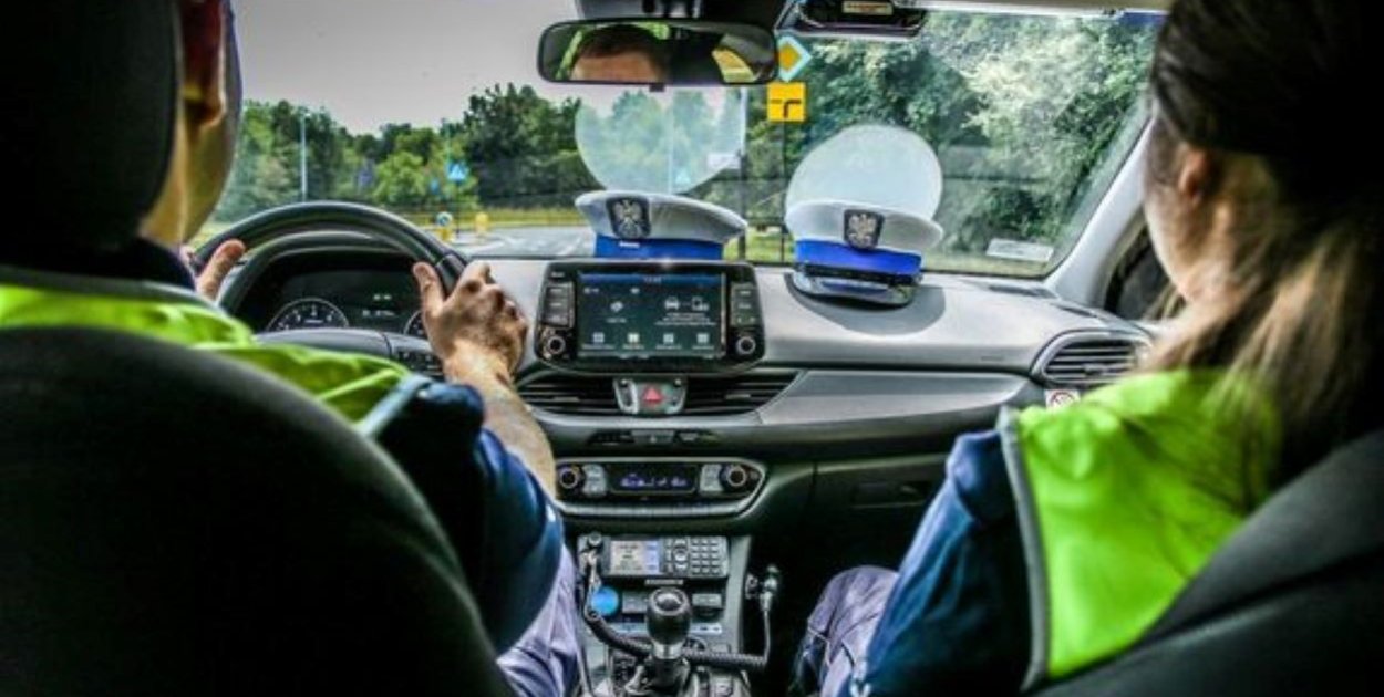 Jednego dnia wpadło 98 kierowców z „ciężką nogą”