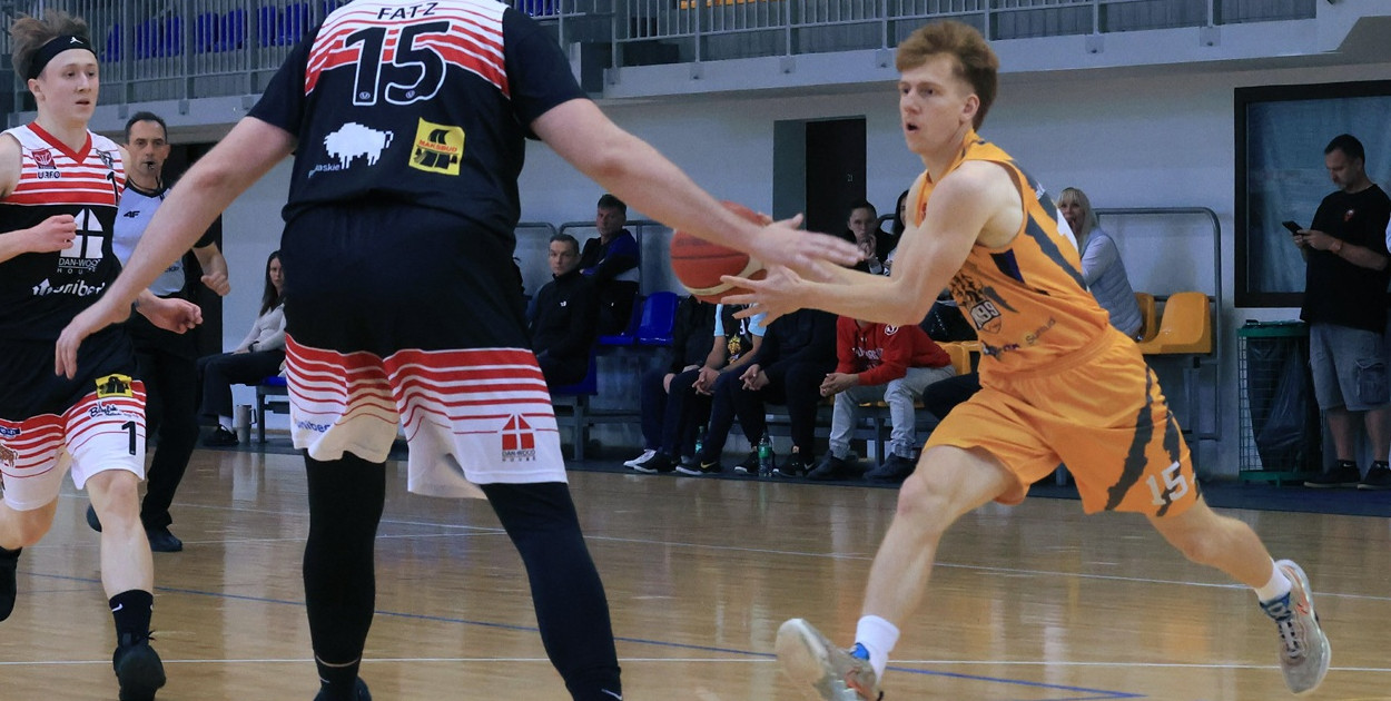 Lanie na koniec. Koszykarze Profi Sunbud PKK 99 zakończyli sezon