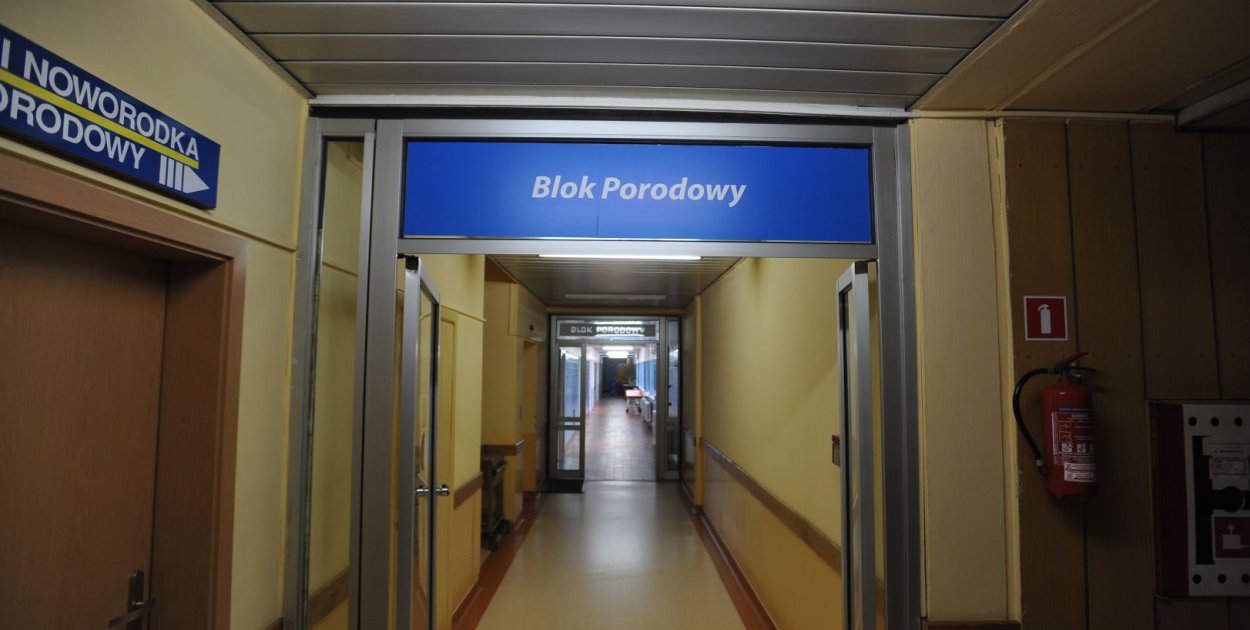 Wypowiedzenia dla lekarzy i położnych z "porodówki" w PCM