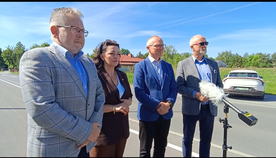 Na zdjęciu: Marcin Wieczorek, Magdalena Werstak, Arkadiusz Jaksa oraz Robert Kraska